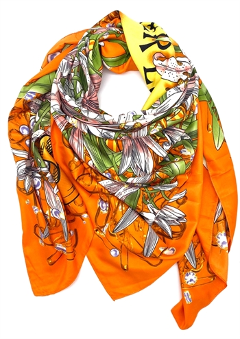 Stort lækker silkeagtig grafisk tørklæde fra Just D'Lux